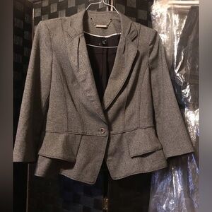 White/Black woman jacket